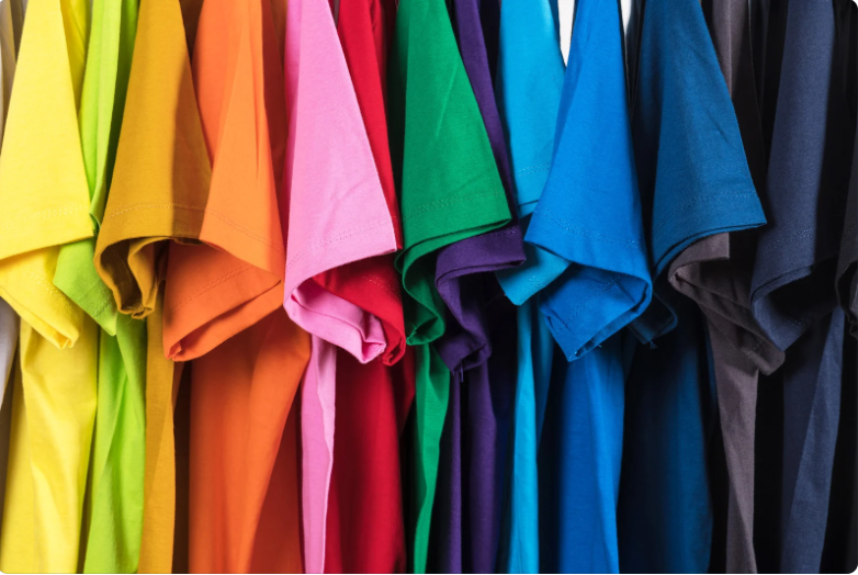 Як підібрати футболку за типом фігури жінкам