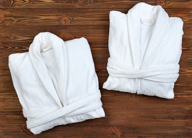 плюсы и минусы махровых халатов