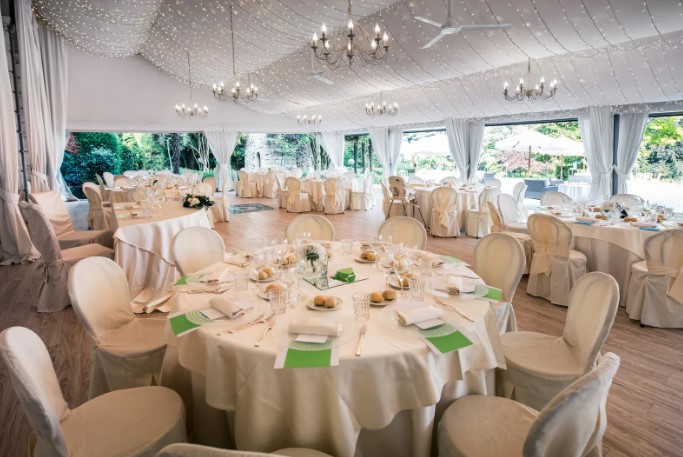 оренда шатра для виїзного заходу